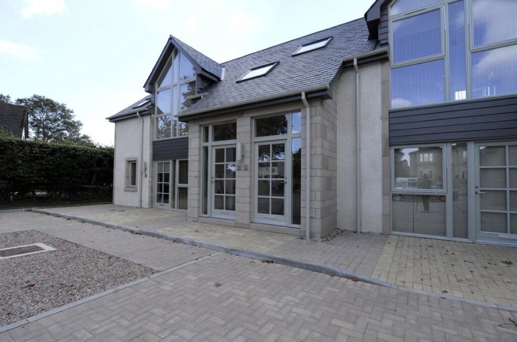 Mansefield Hotel Elgin 1